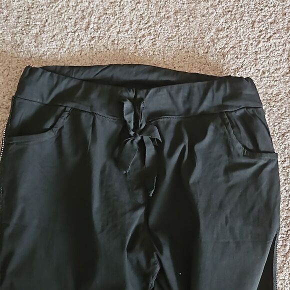 Black tie waist pants with line of sparkly stones going down each pants leg - Picture 2 of 7